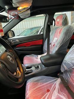 جیپ گراند شیرۆکی